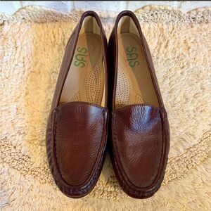 SAS Women's Leather Slip-On Loafers